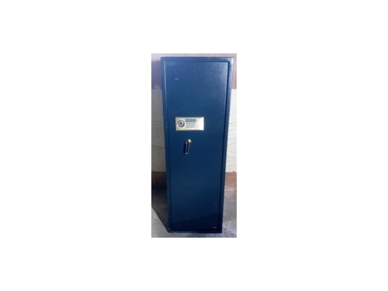 SFWKS-143 Fingerprint & Electronic Safe