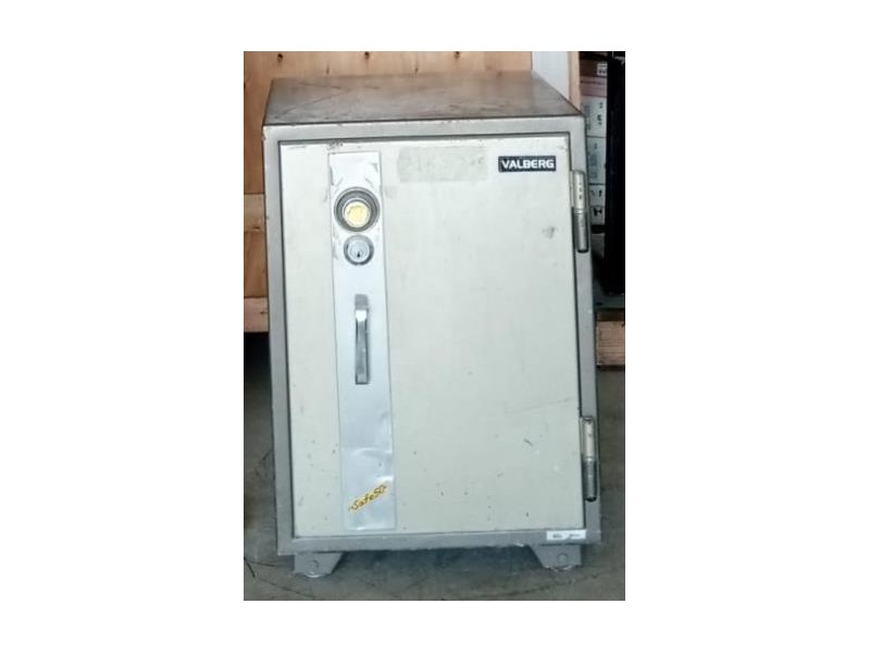 Heavy-Duty Home/Office Safe - 67 cm