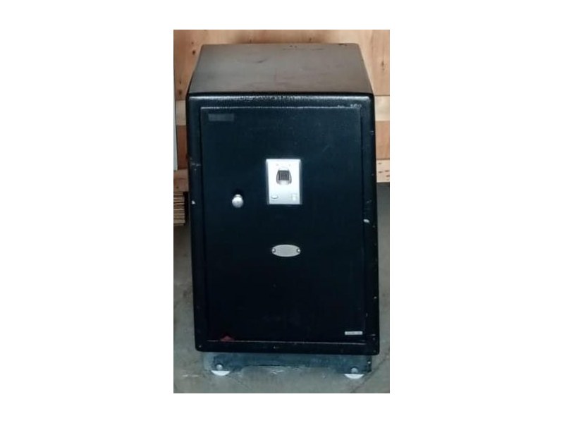 Heavy-Duty Home/Office Safe - 64 cm
